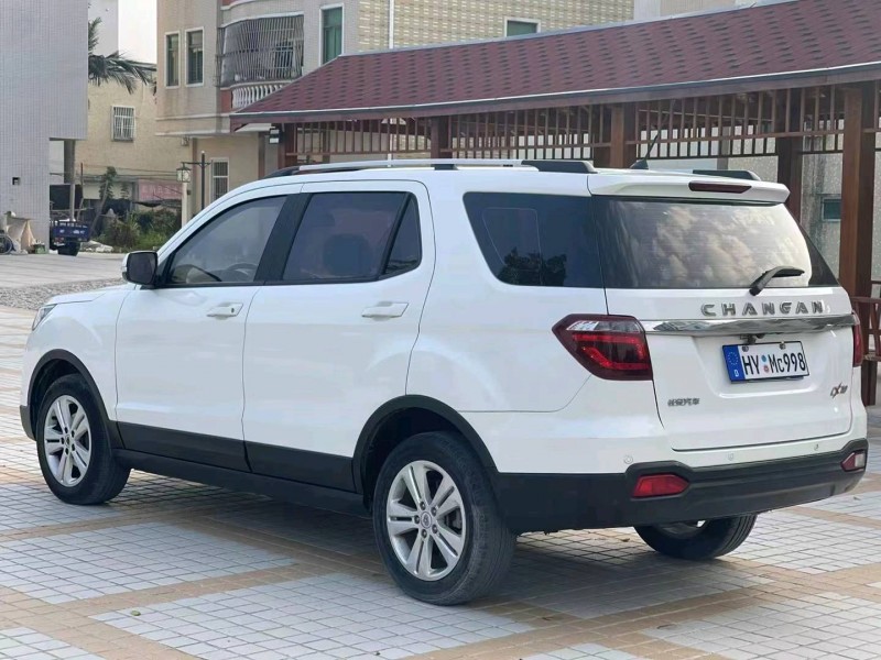 汕頭18年長安汽車CX707