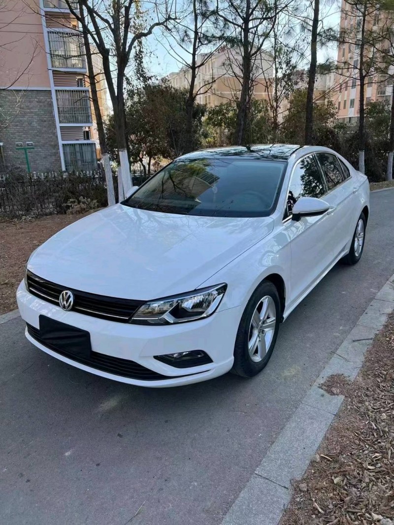 徐州18年大眾凌渡3