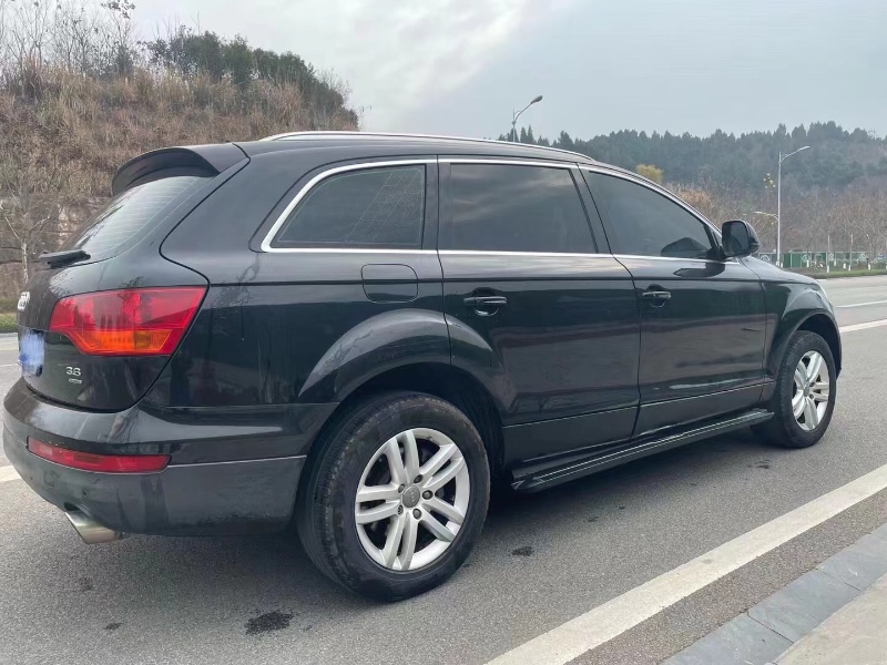 黃岡10年奧迪Q79