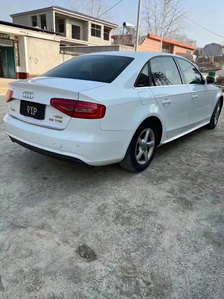 六安13年奧迪A4L2