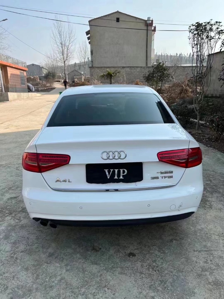 六安13年奧迪A4L1