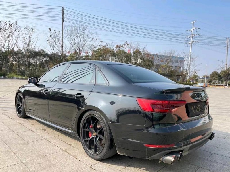鹽城17年奧迪A4L8