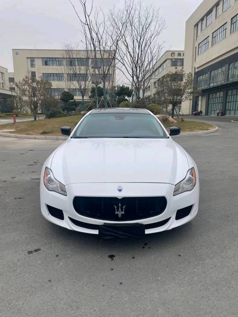 徐州13年玛莎拉蒂总裁1