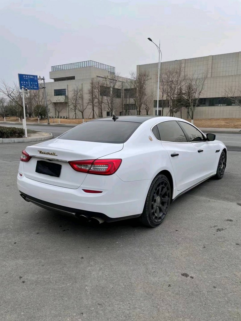 徐州13年玛莎拉蒂总裁8