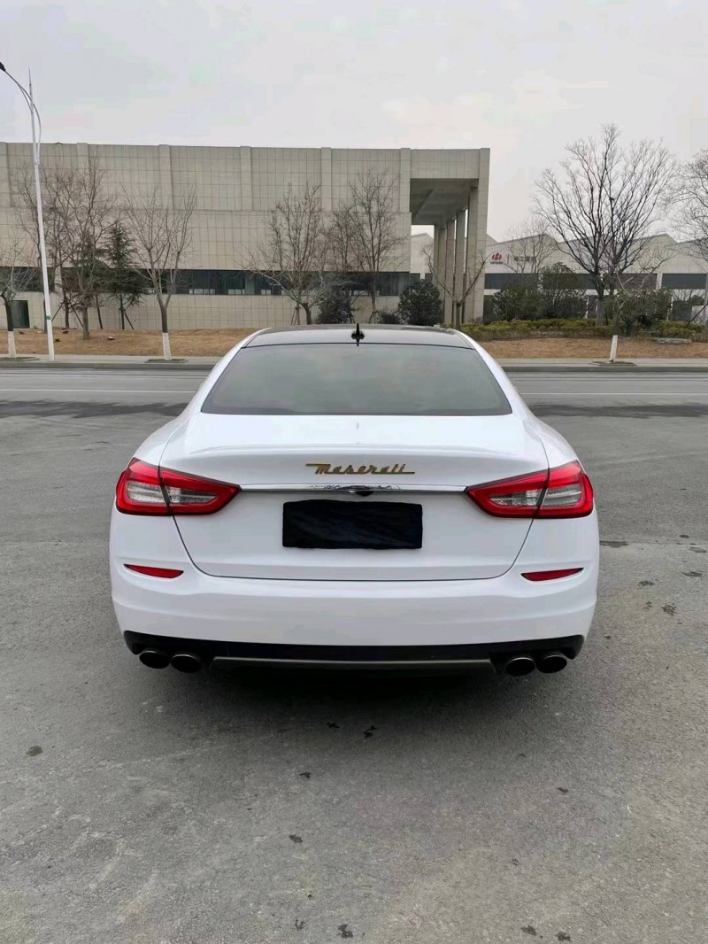 徐州13年玛莎拉蒂总裁9