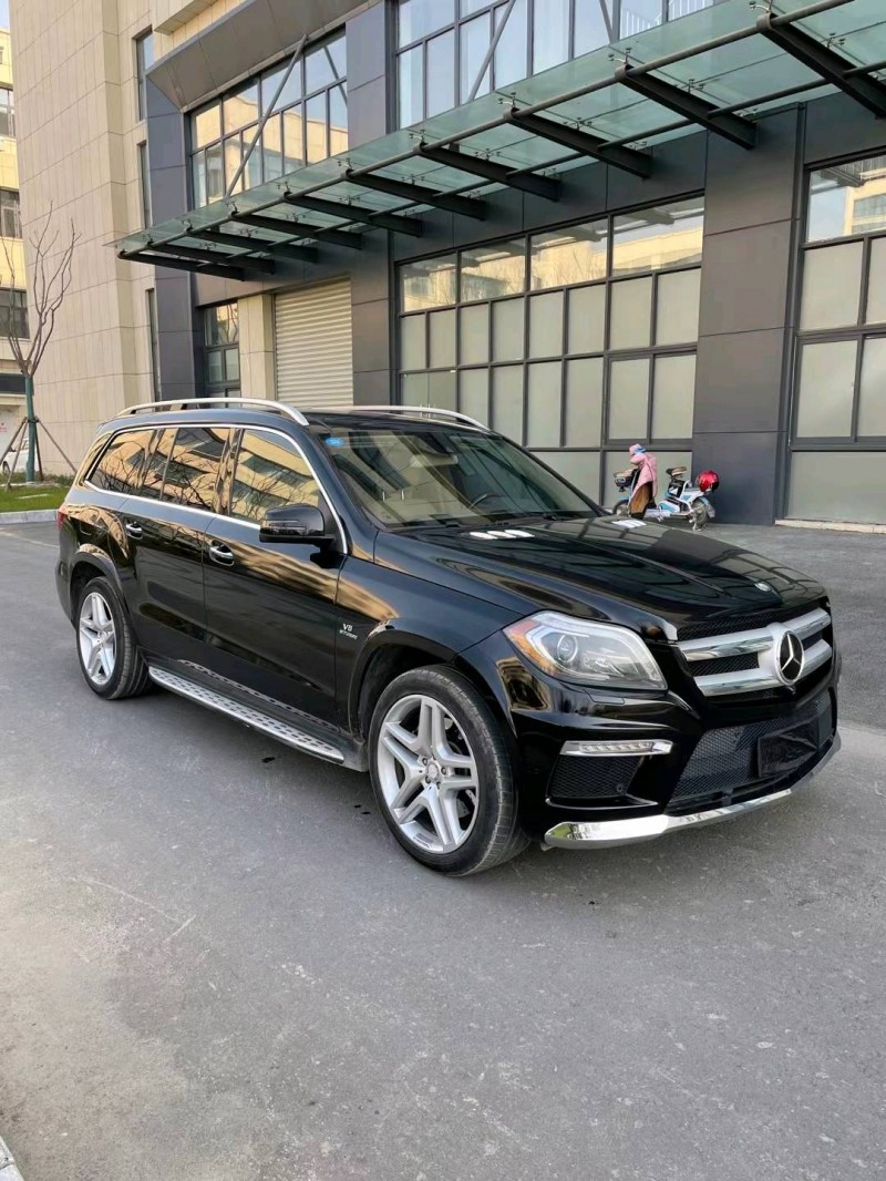 徐州20年奔驰GL级AMG3