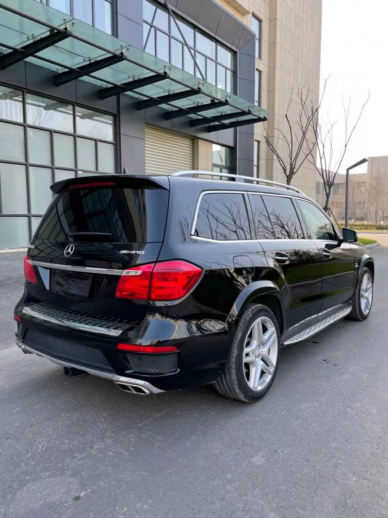 徐州20年奔驰GL级AMG8