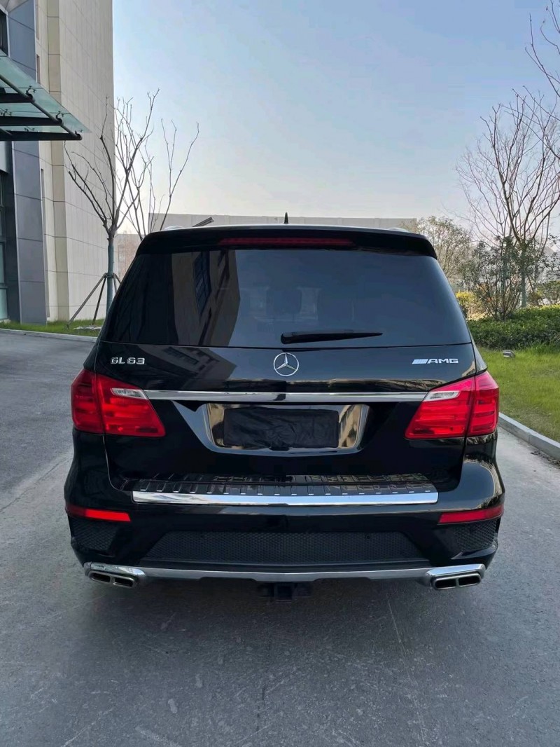 徐州20年奔驰GL级AMG9