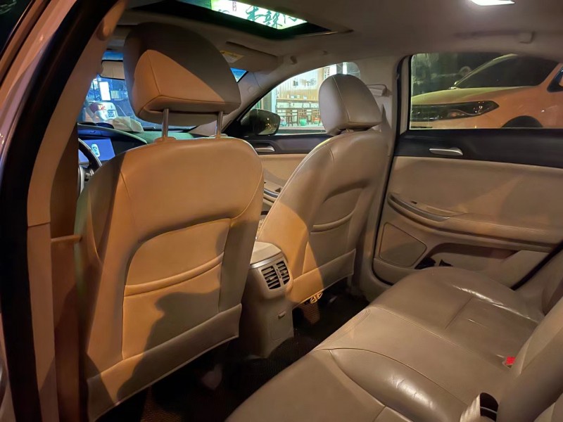 重慶15年榮威550S6
