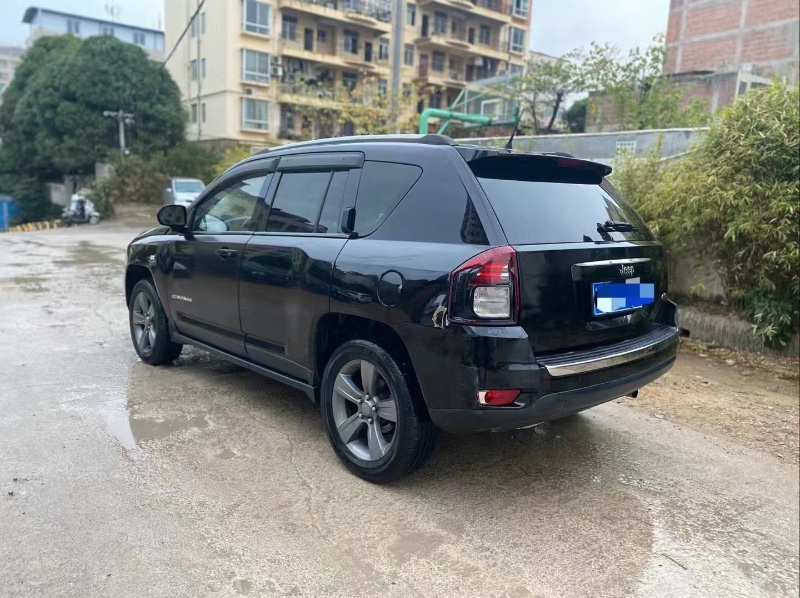 南寧16年Jeep指南者3