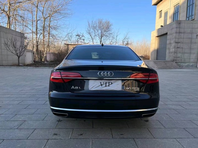 唐山15年奧迪A8L4
