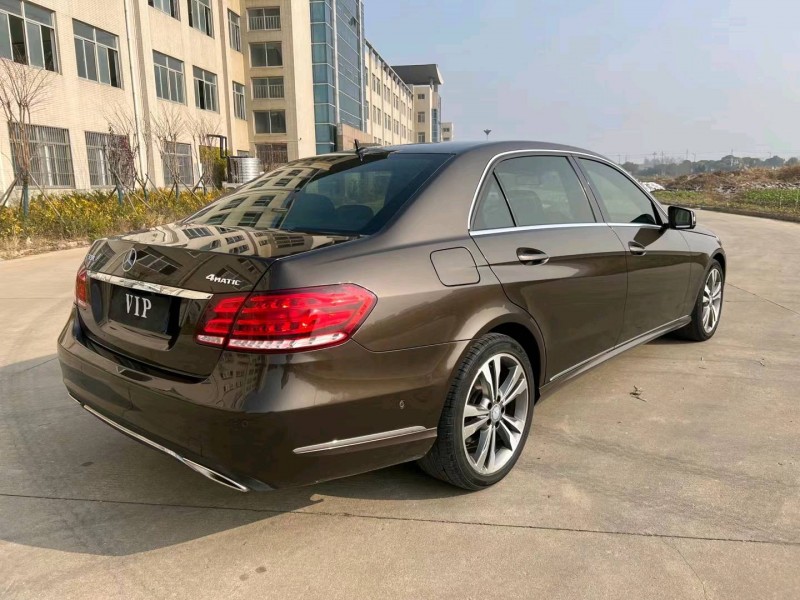 盐城15年奔驰E8