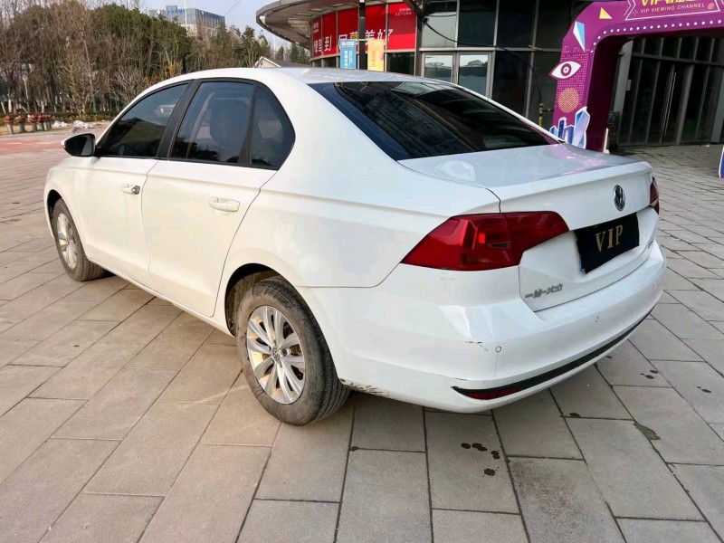 盐城17年大众宝来7