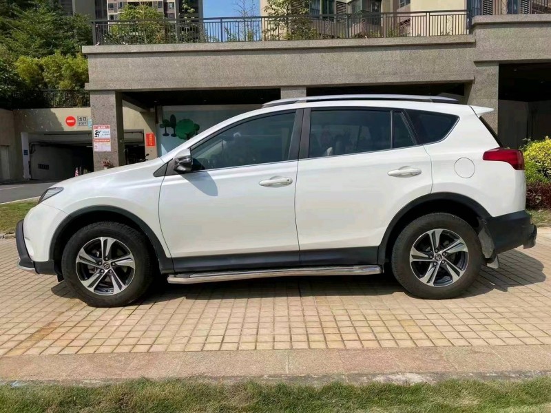 廣州15年豐田RAV4榮放3