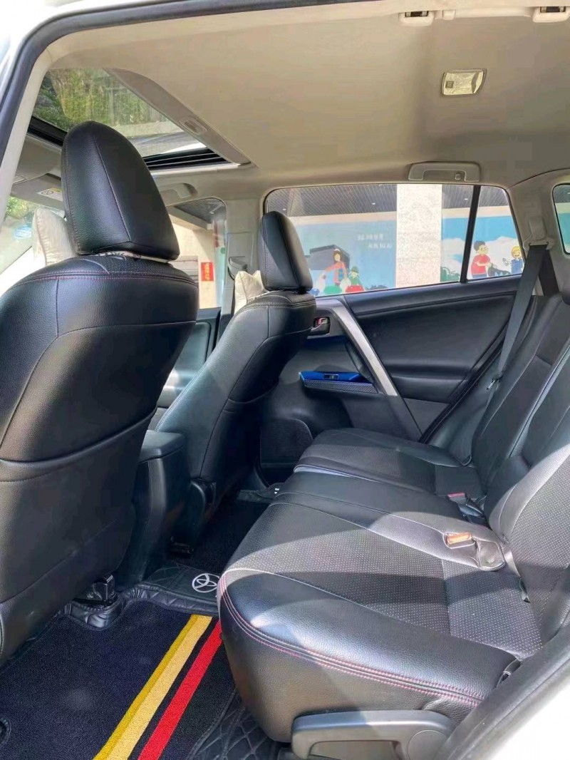 廣州15年豐田RAV4榮放5