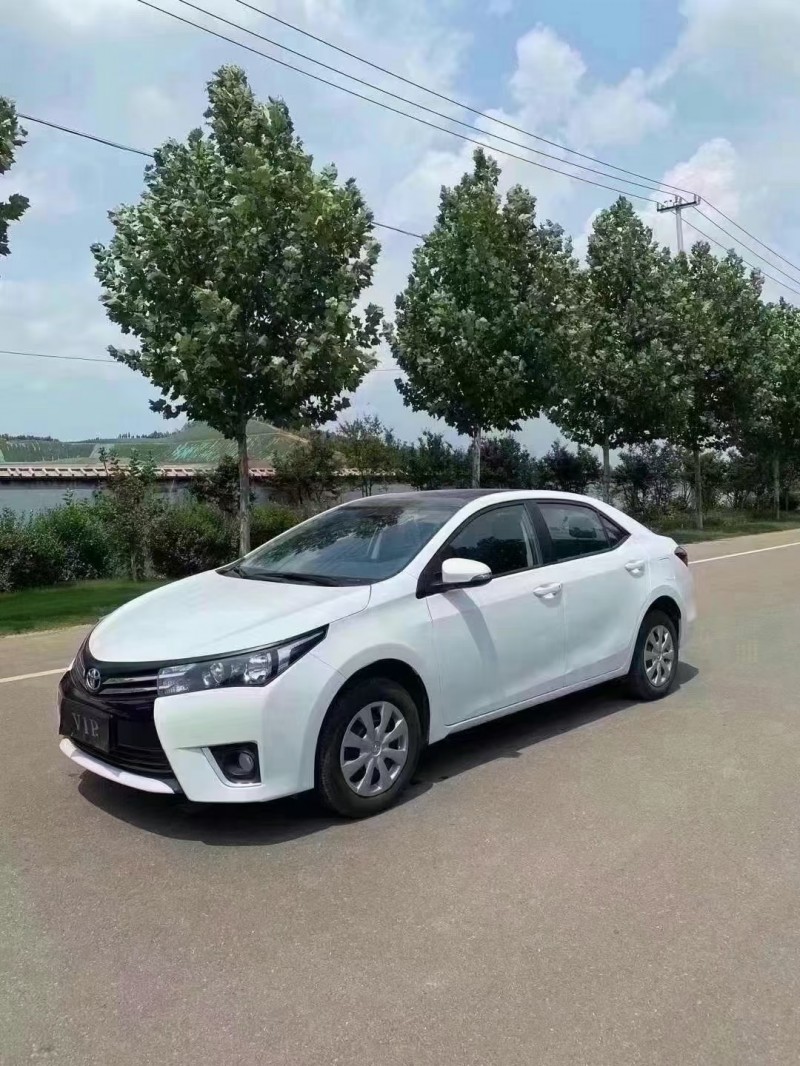徐州19年丰田卡罗拉3