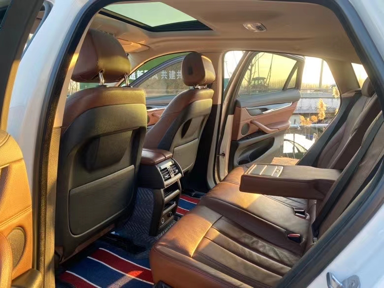 徐州16年宝马X63