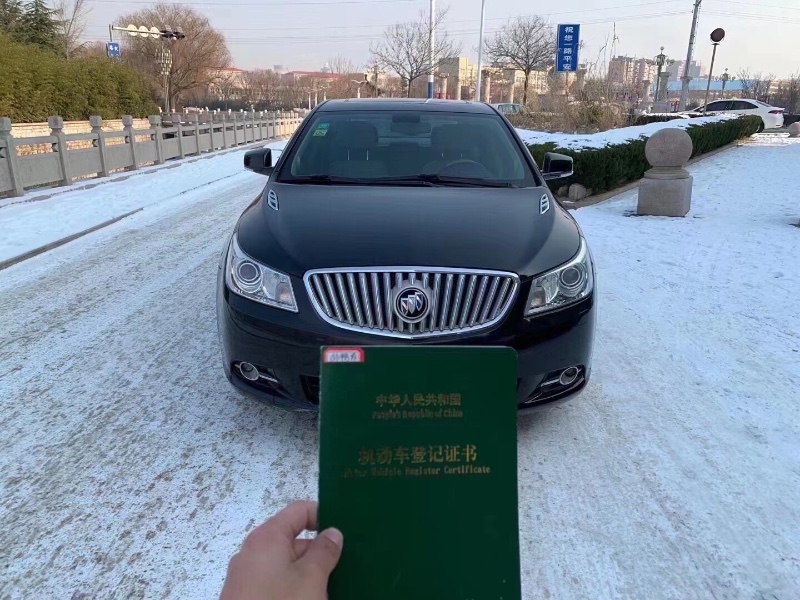 德州10年別克君越1