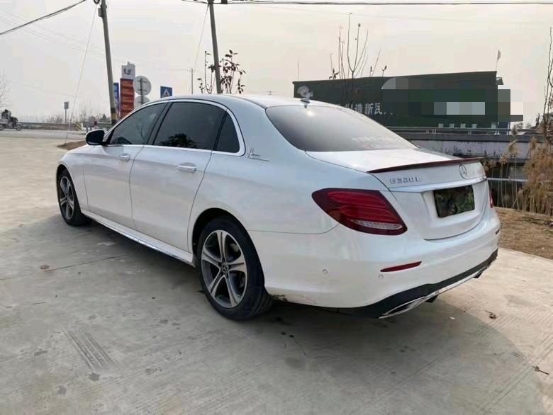 徐州17年奔驰E8