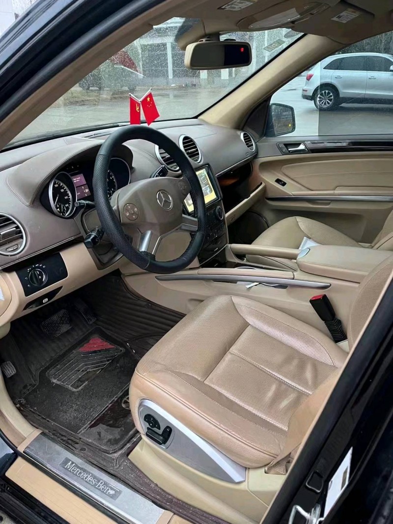 徐州13年奔驰GL6