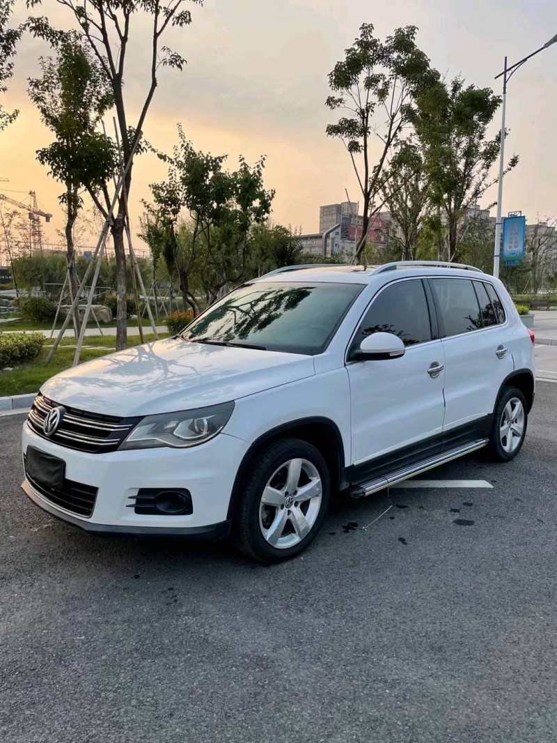 徐州13年大众途观2