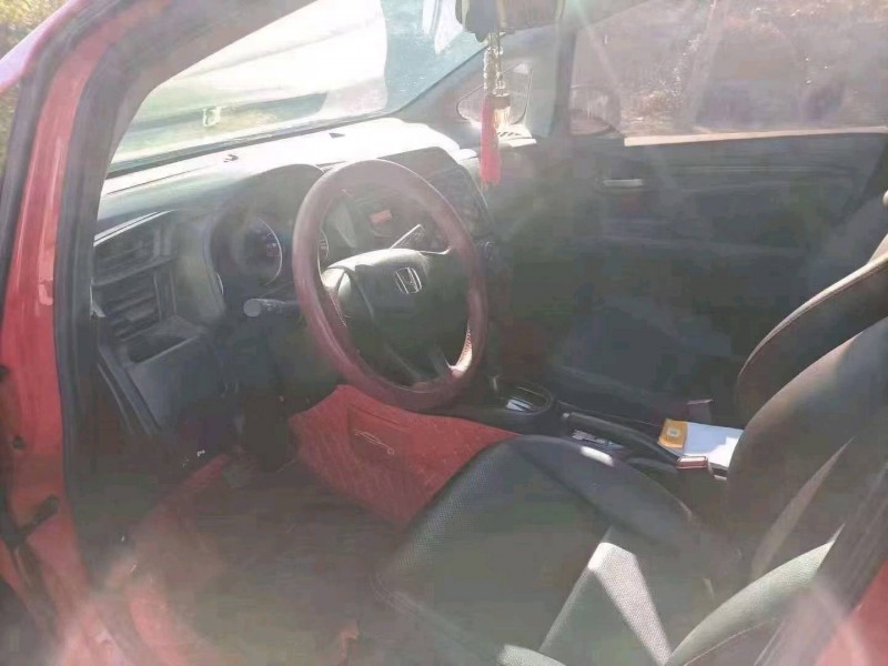 徐州17年本田飞度4