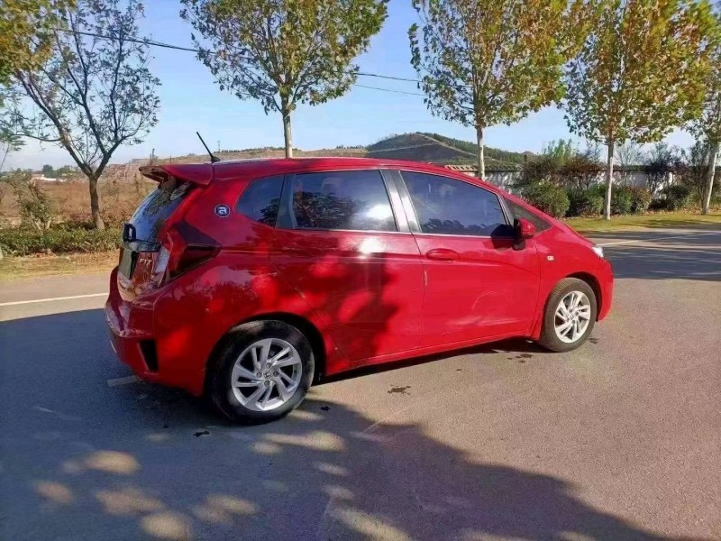 徐州17年本田飞度2