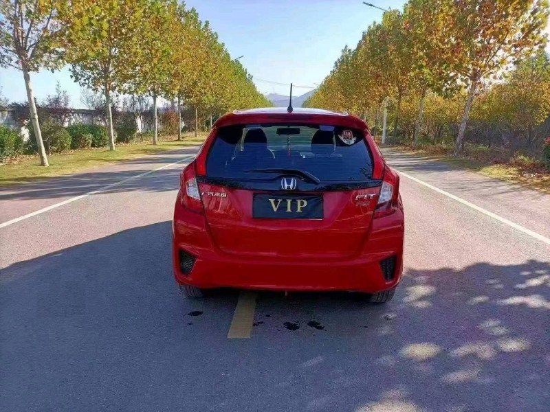 徐州17年本田飞度1