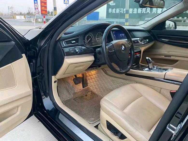 徐州10年宝马7系4