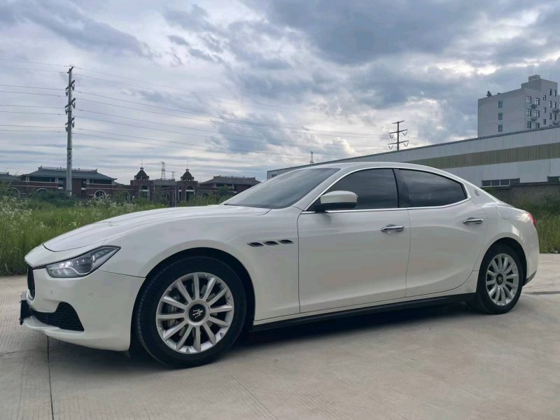 徐州17年玛莎拉蒂Ghibli6