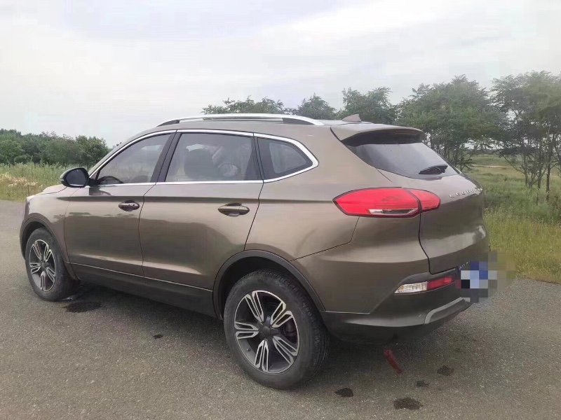 濟南17年獵豹汽車CS108