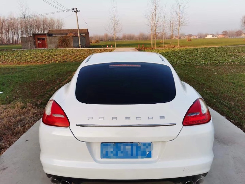 六安12年保時捷帕拉梅拉1