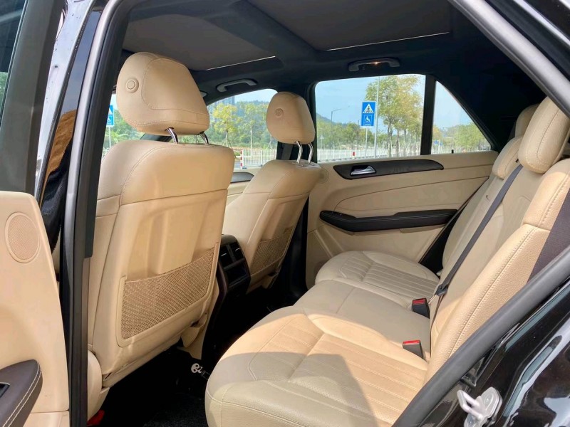 广州18年奔驰GLE3