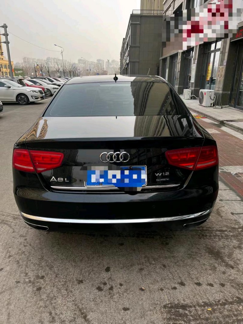 北京14年奧迪A8L9