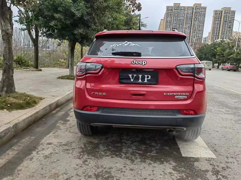 貴陽18年Jeep指南者2