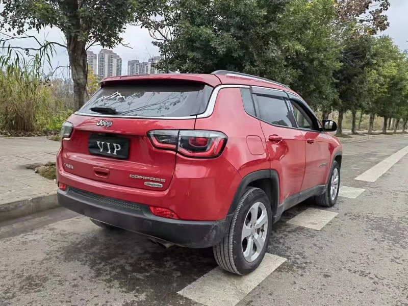 貴陽18年Jeep指南者7