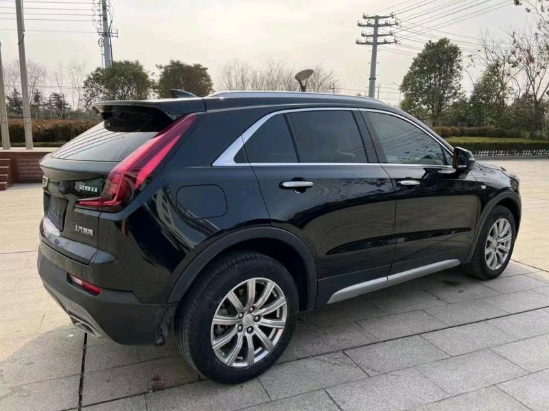 鹽城20年凱迪拉克XT48