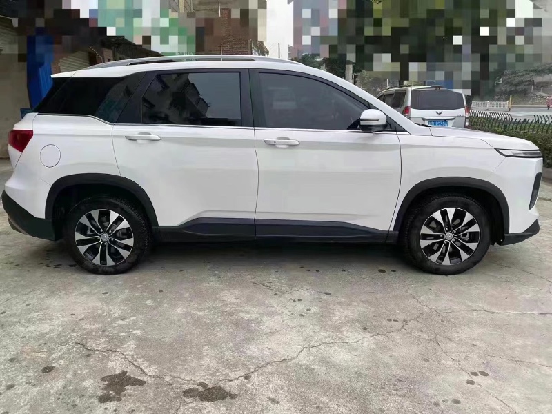 百色21年寶駿5303