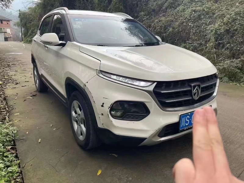 瀘州18年寶駿5102