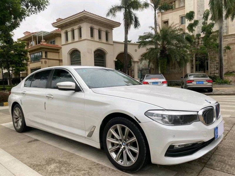 中山18年宝马5系2