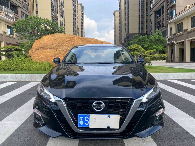 廣州21年日產天籟1
