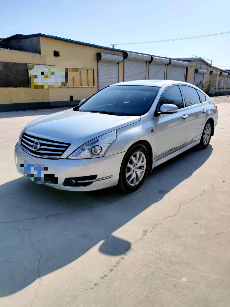 聊城10年日產天籟2