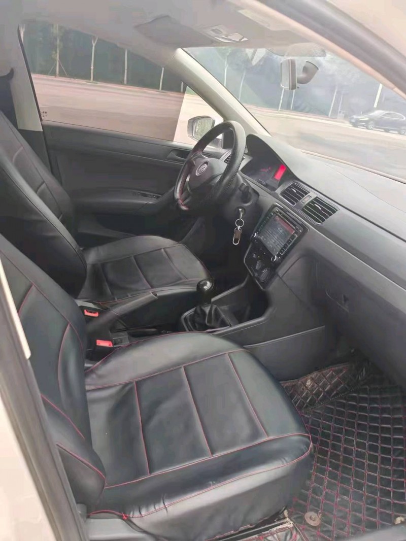 聊城17年大众桑塔纳5