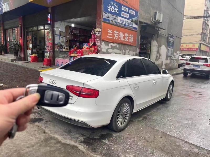 長沙16年奧迪A4L3