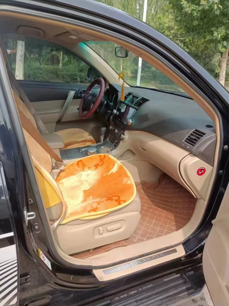 徐州11年丰田汉兰达4