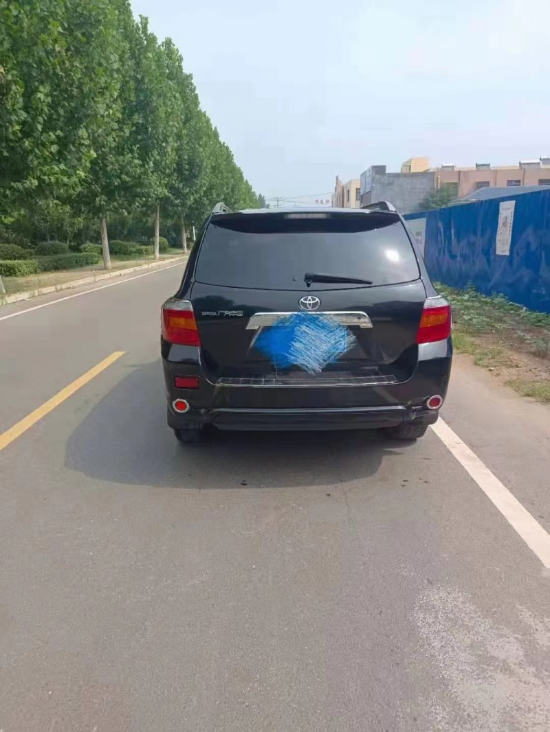 徐州11年丰田汉兰达7