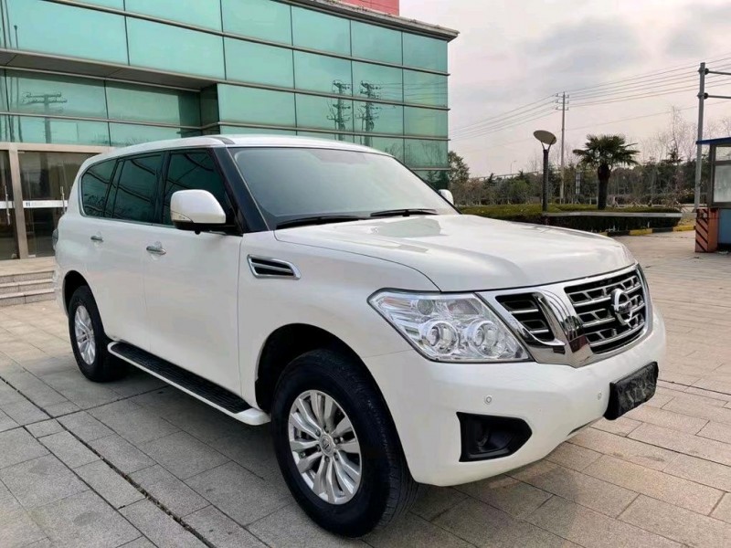 鹽城19年日產途樂2