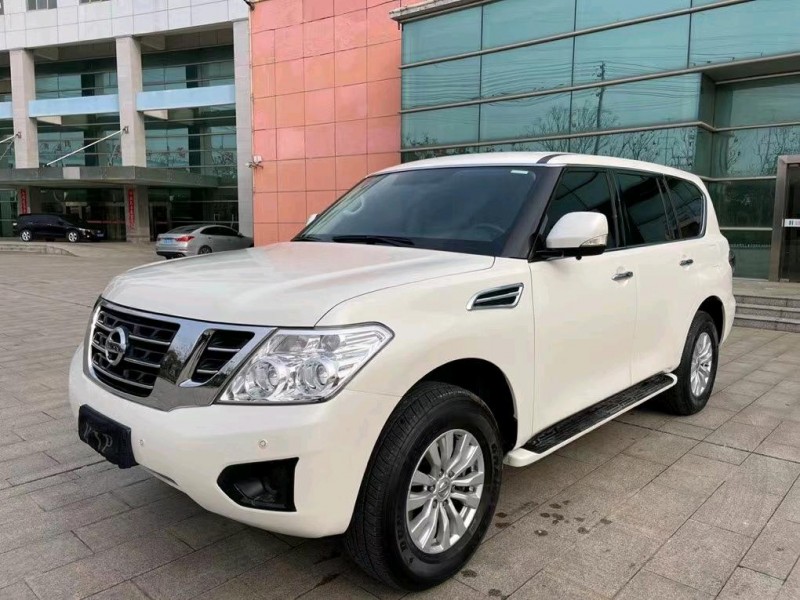 鹽城19年日產途樂3