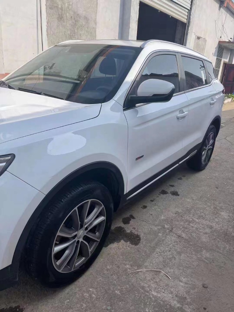 徐州19年吉利博越2