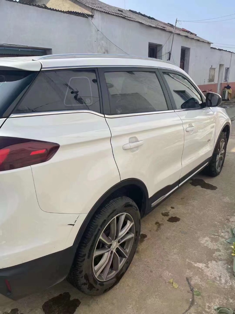 徐州19年吉利博越7